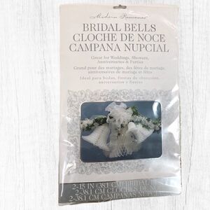 WHITE BRIDAL BELLS BY MODERN ROMANCE New Open Bag